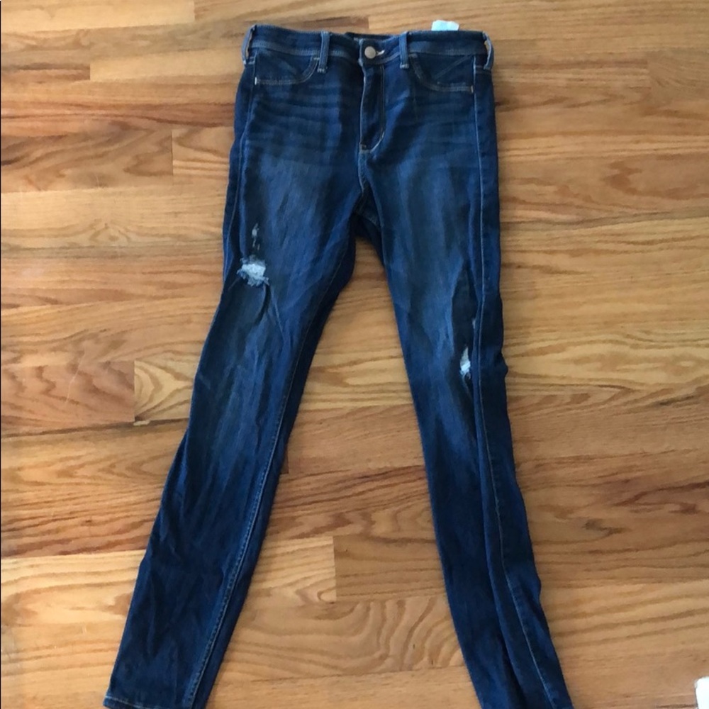 High waisted jeans
